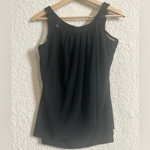 MIRACLESUIT Size 12 Style: Ursula / Black and Flowy Tankini Swim Top